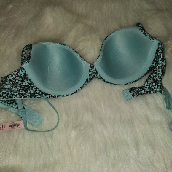 Victoria's Secret Body by Victoria lined Demi - Picture 4 of 6